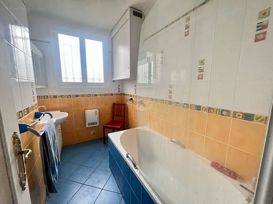 Maison à SARTROUVILLE