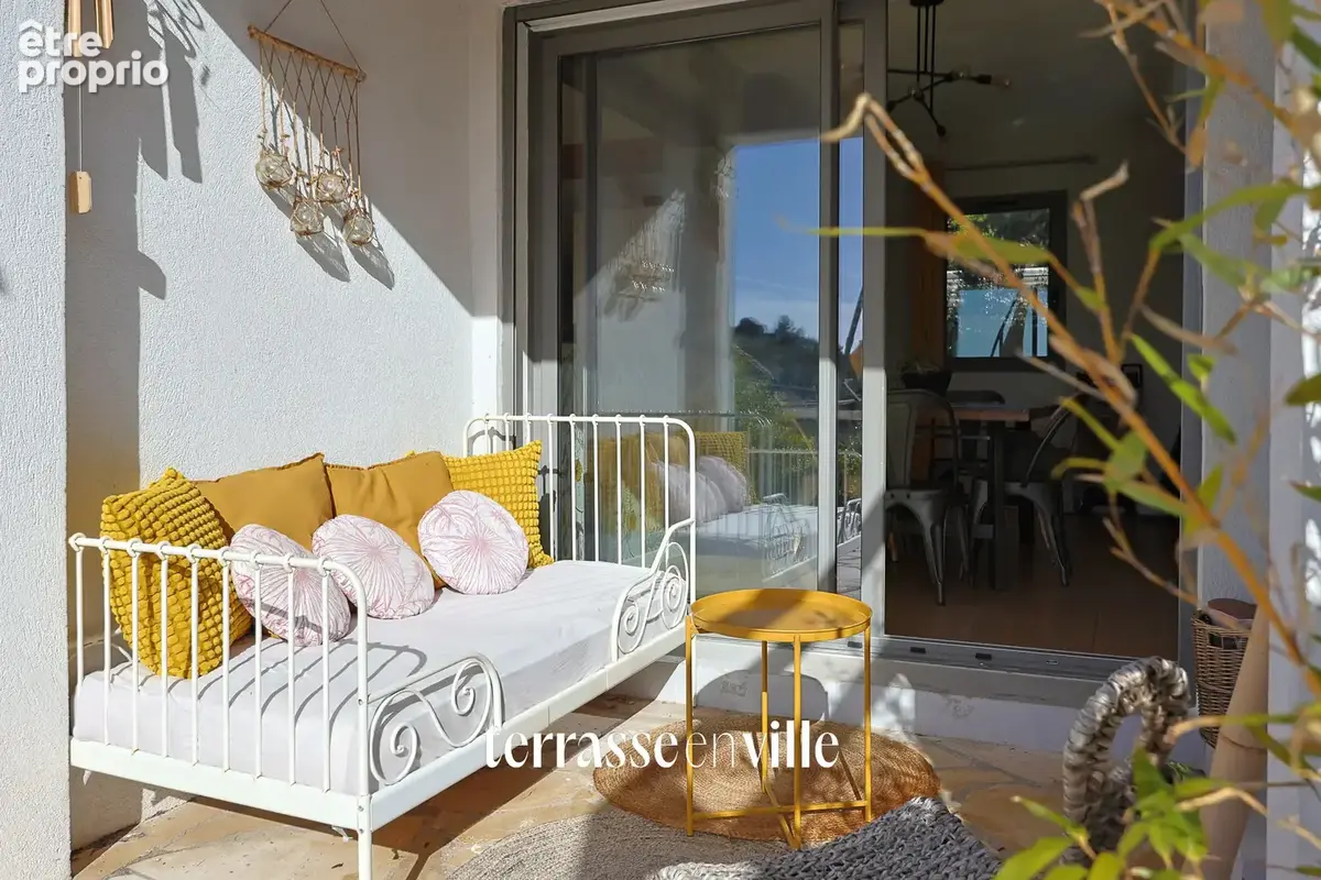 La ciotat - figuerolles - maison familiale - t6 - 204 m2 + t2 40 m2 - piscine - parcelle 1041m2 - vue mer - 1 - photo 16