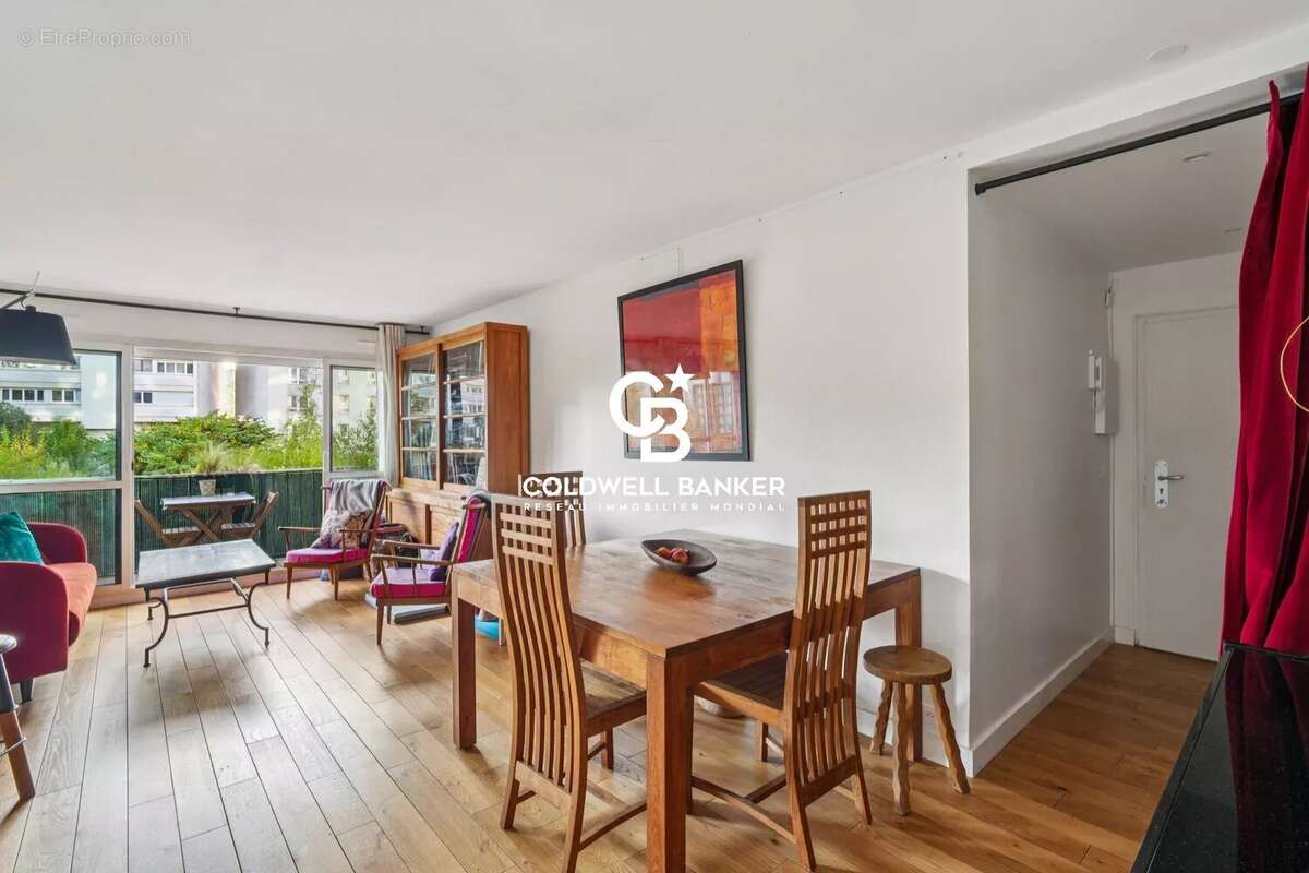 Appartement à PARIS-19E