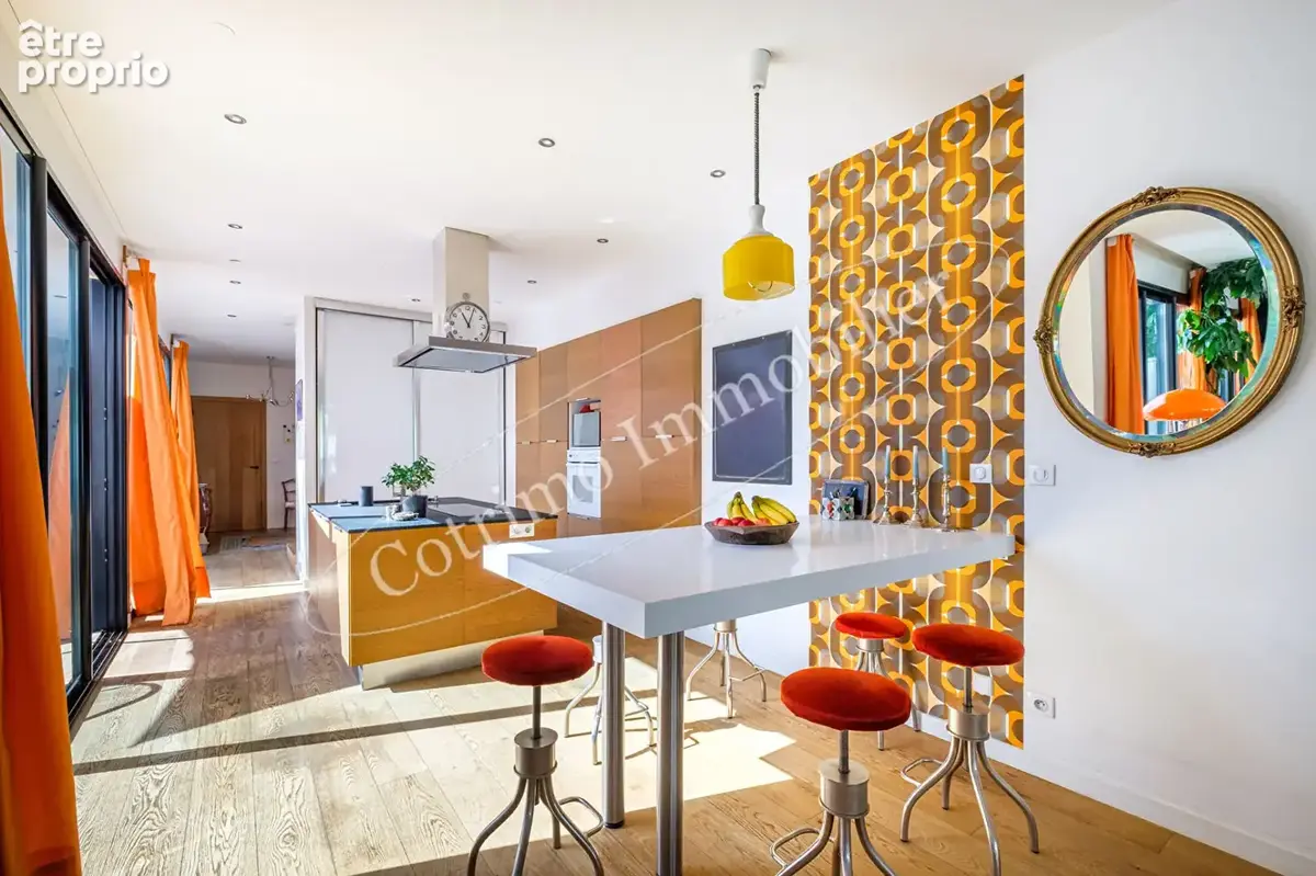 Chassieu Villa contemporaine 242m² hab+piscine+annexes - photo 7