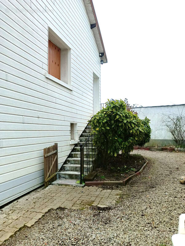 Maison à FROIDECONCHE