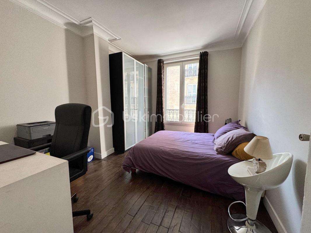 Appartement à PARIS-12E
