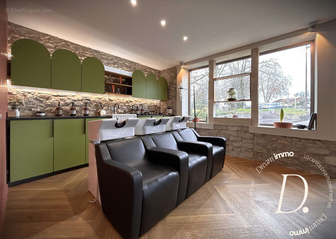 Commerce à SAINT-PAUL-LES-DAX