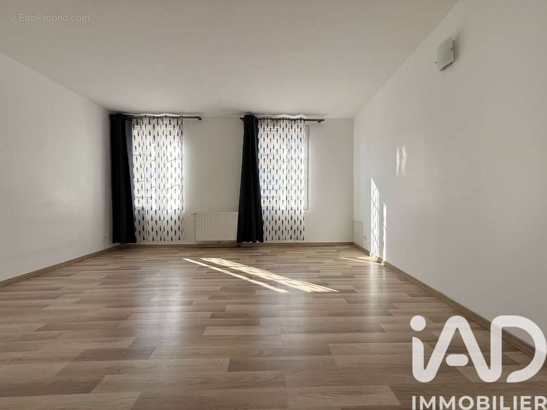 Maison 108 m² à Piscop  - photo 7
