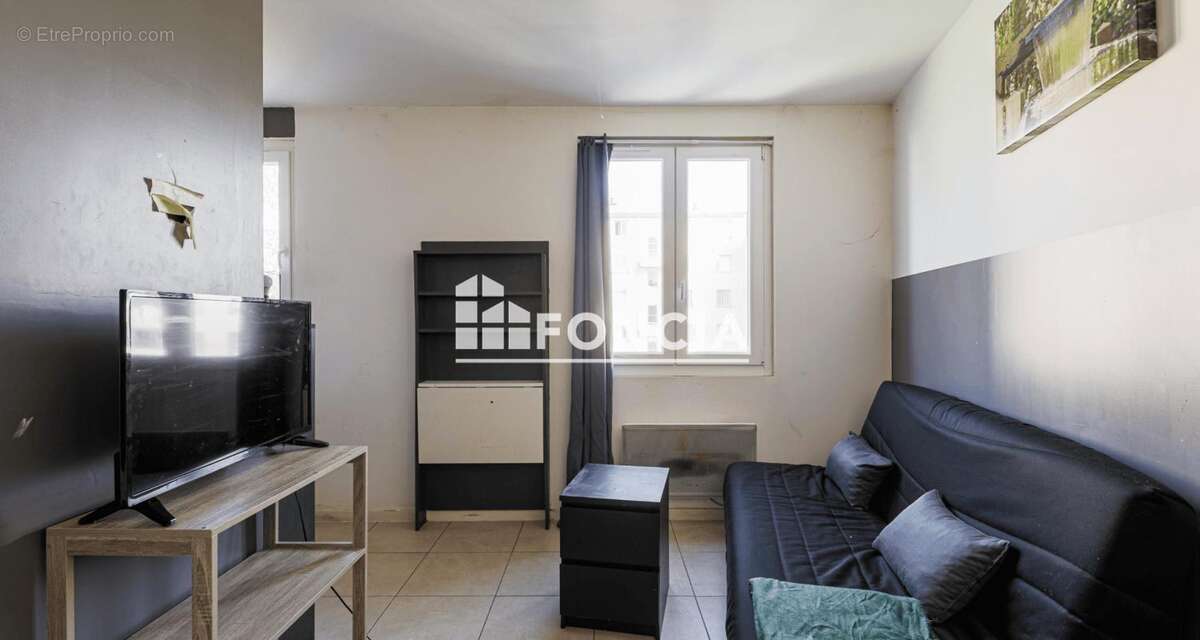 Appartement à SAINT-MARTIN-D'HERES