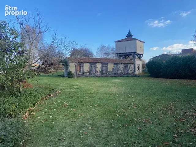 Charmante propriété avec dépendances sur terrain de 4959 M2 - photo 3