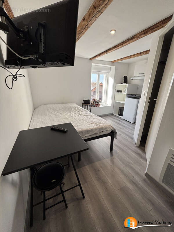 Appartement à CHARMES