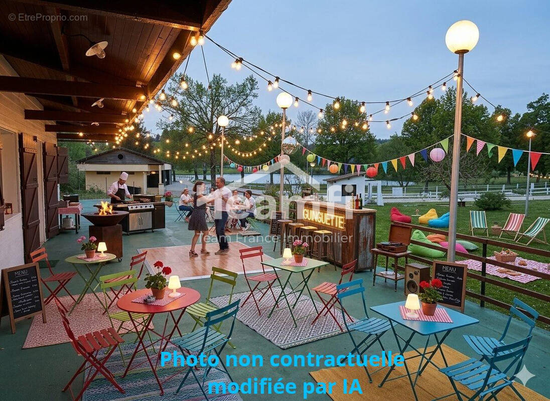 Terrain à SAINT-REMY-SUR-DUROLLE