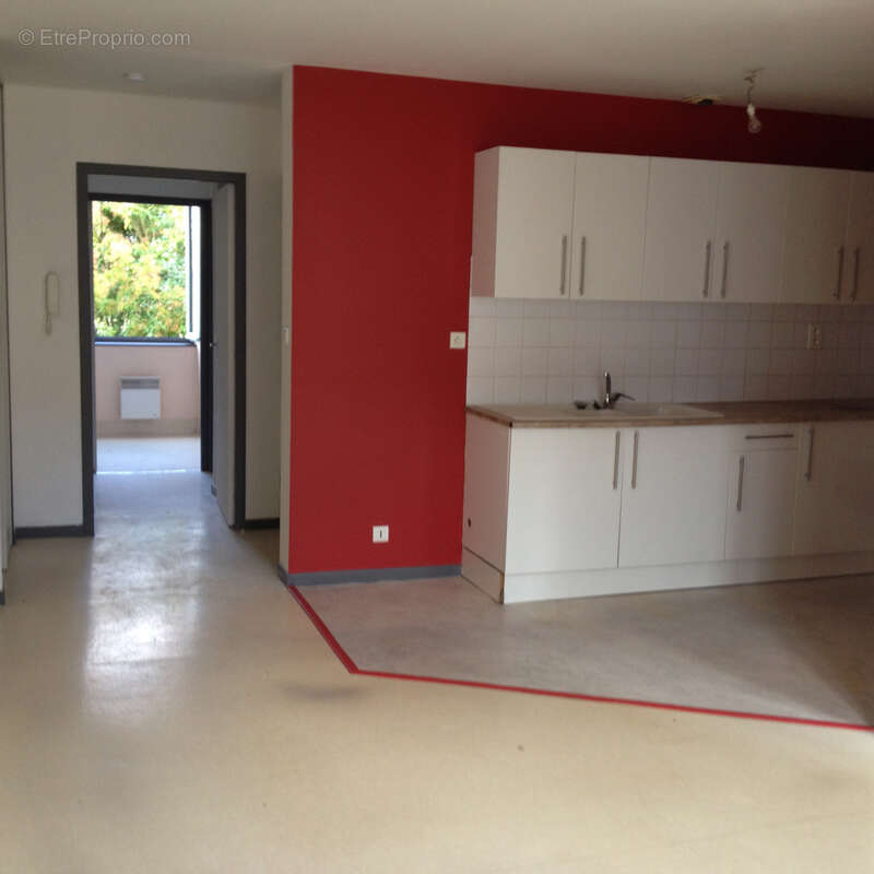 Appartement à MOLIERES