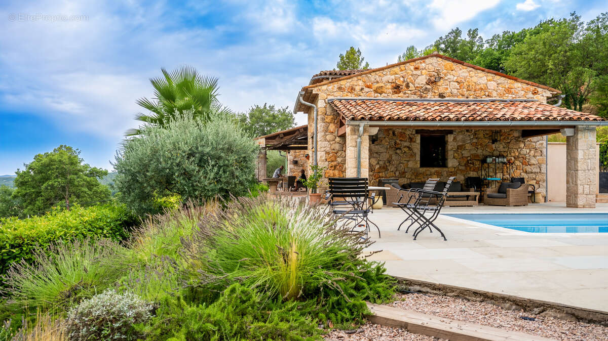 Maison à FAYENCE