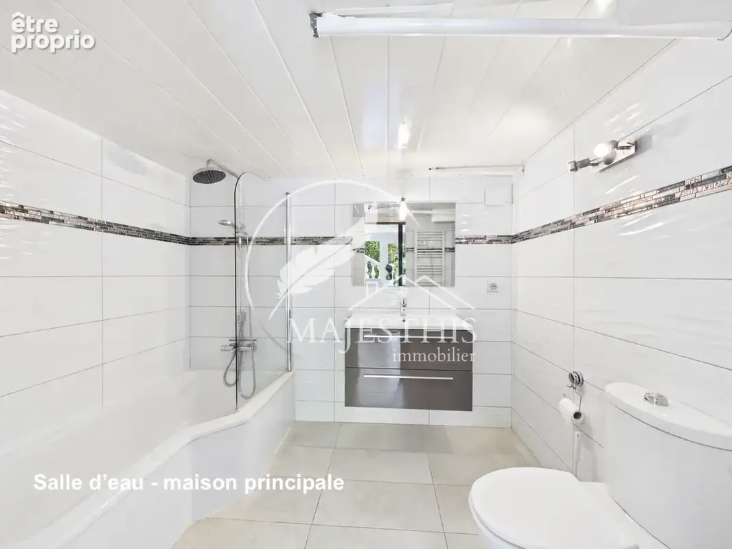 Villa familiale rénovée   appartement indépendant   7 559 m2 de terrain   piscine - photo 13
