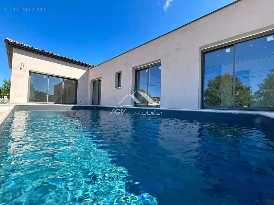 Maison à SAINT-MARTIN-DE-VALGALGUES