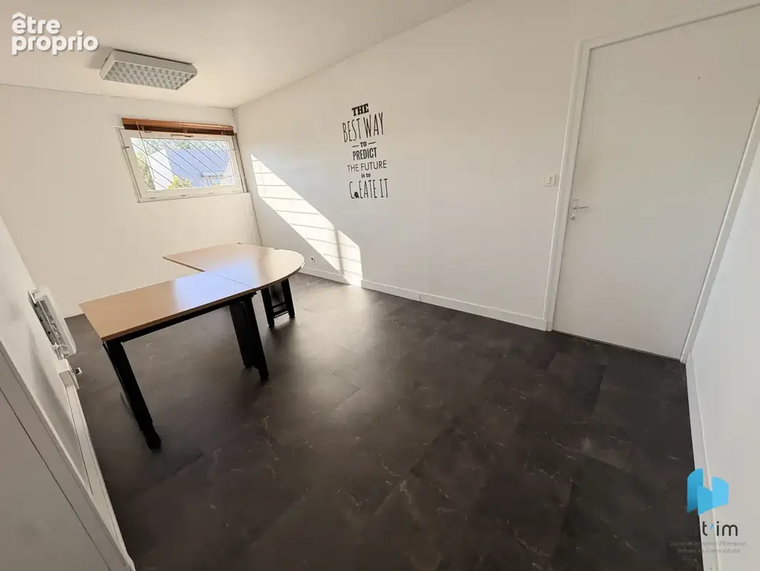 Bureaux et ateliers disponibles - photo 3