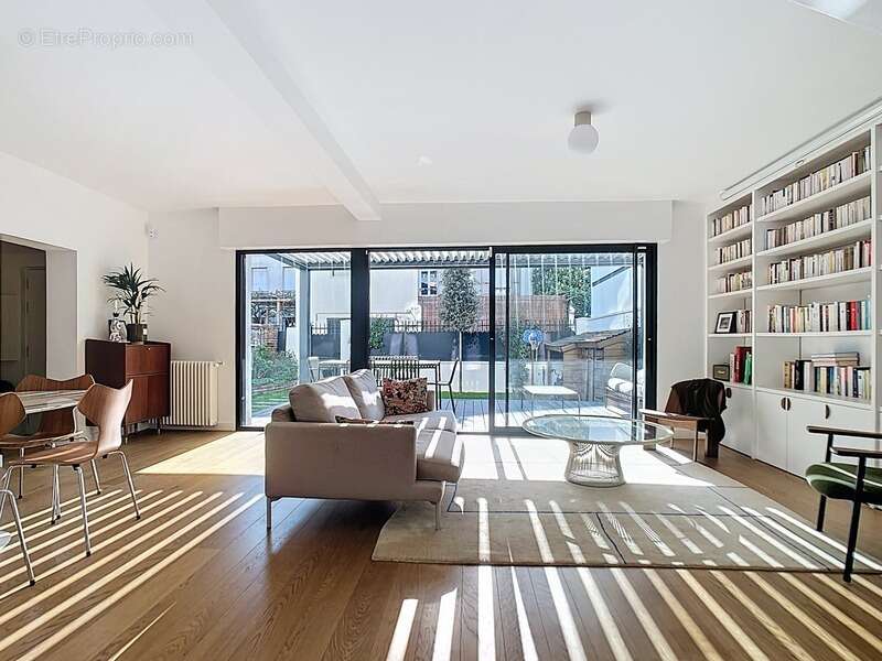 Maison à ASNIERES-SUR-SEINE