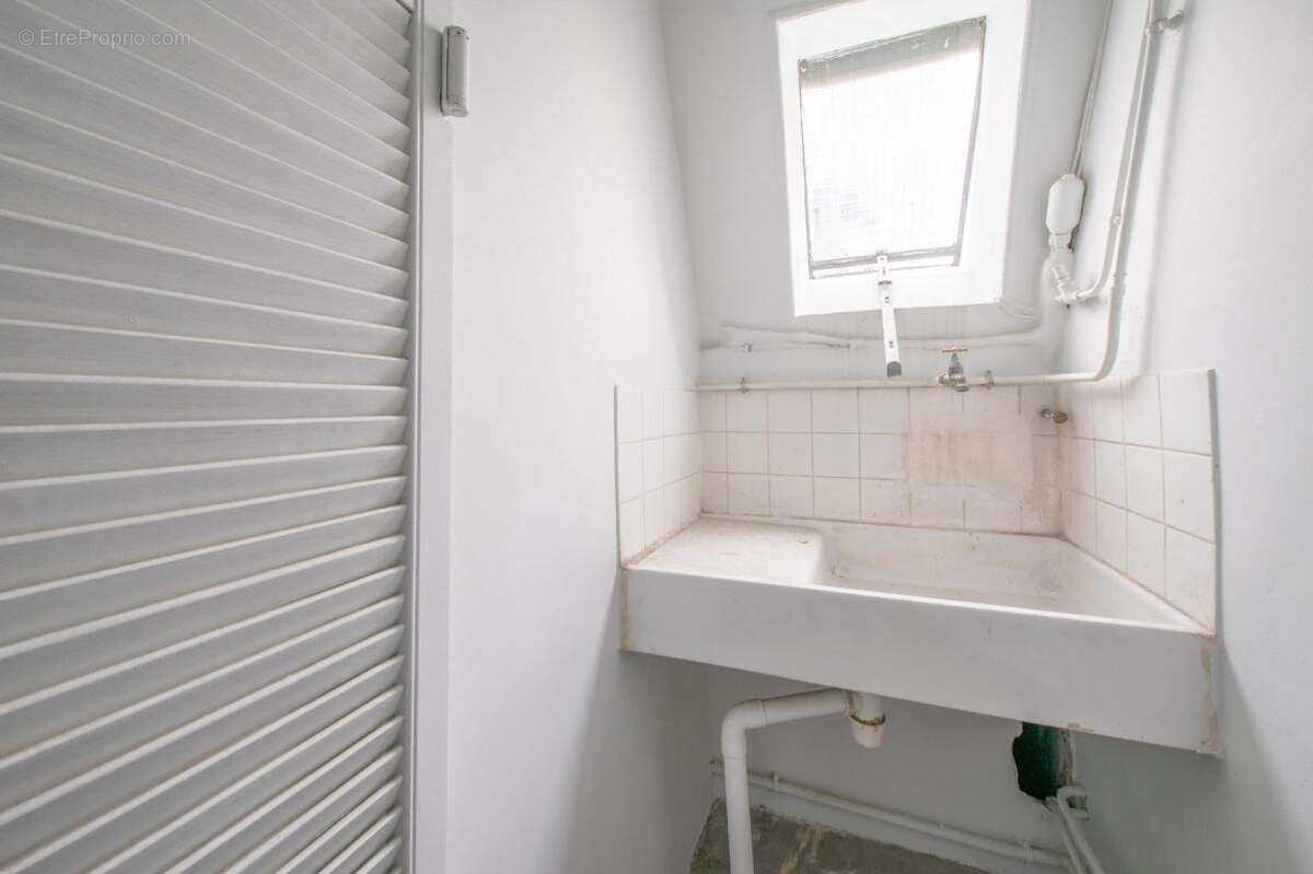 Appartement à PARIS-10E