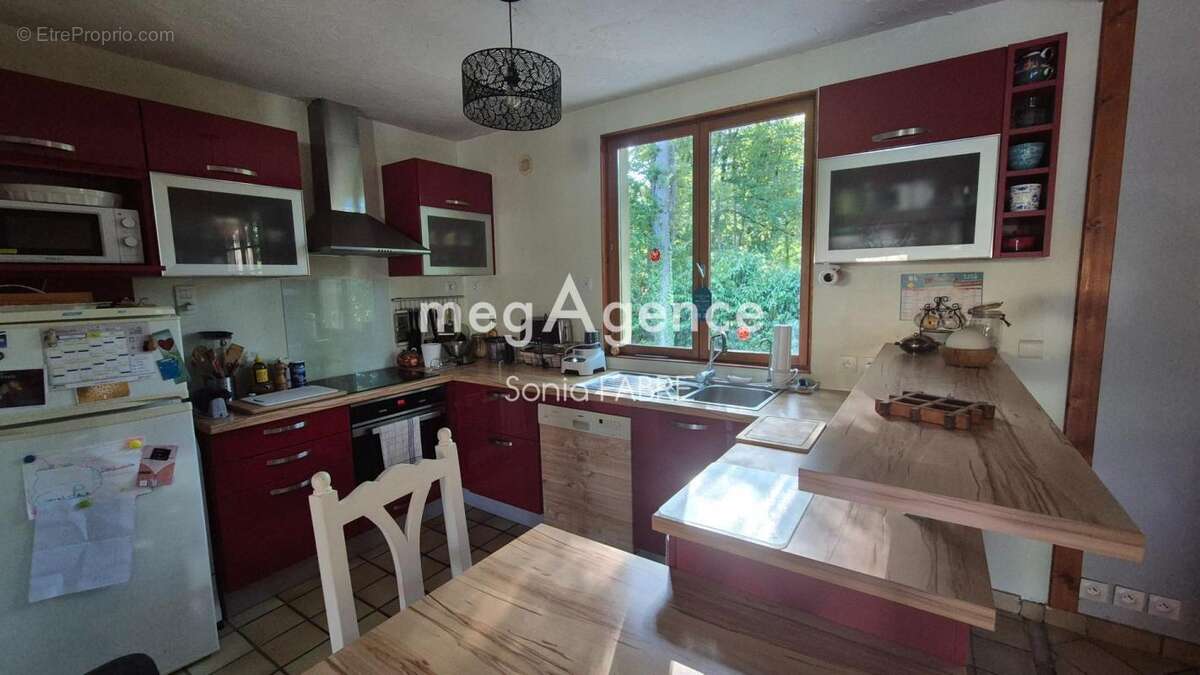Maison sur terrain arboré à CHÂTEAU-THEBAUD - photo 4