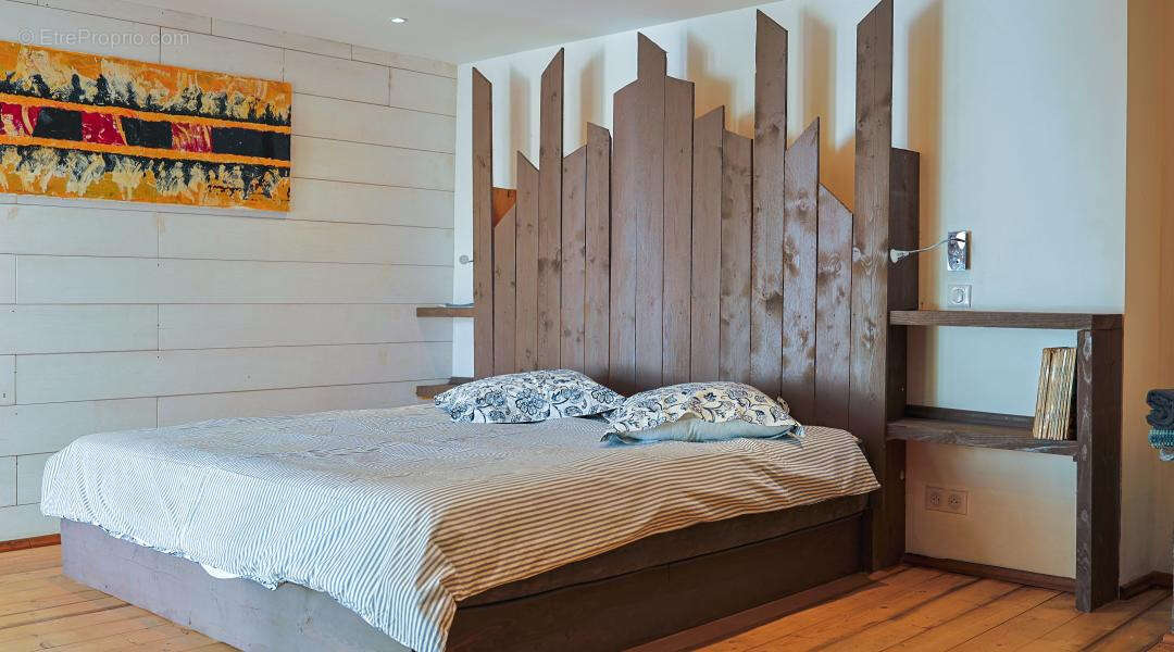 Maison à PLAN-DE-LA-TOUR