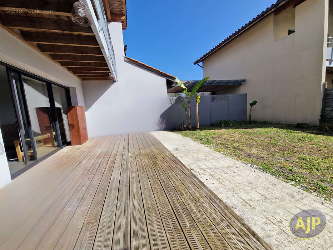 Maison à BISCARROSSE