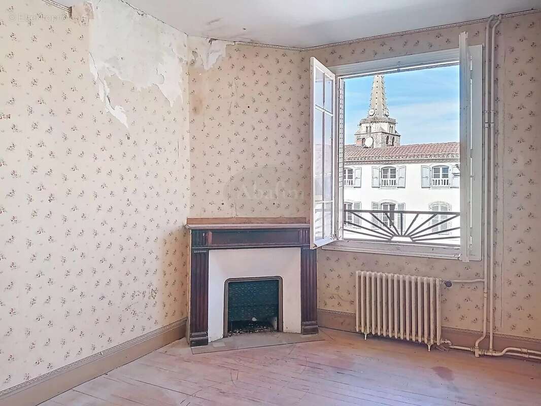 Appartement et local commercial - photo 12