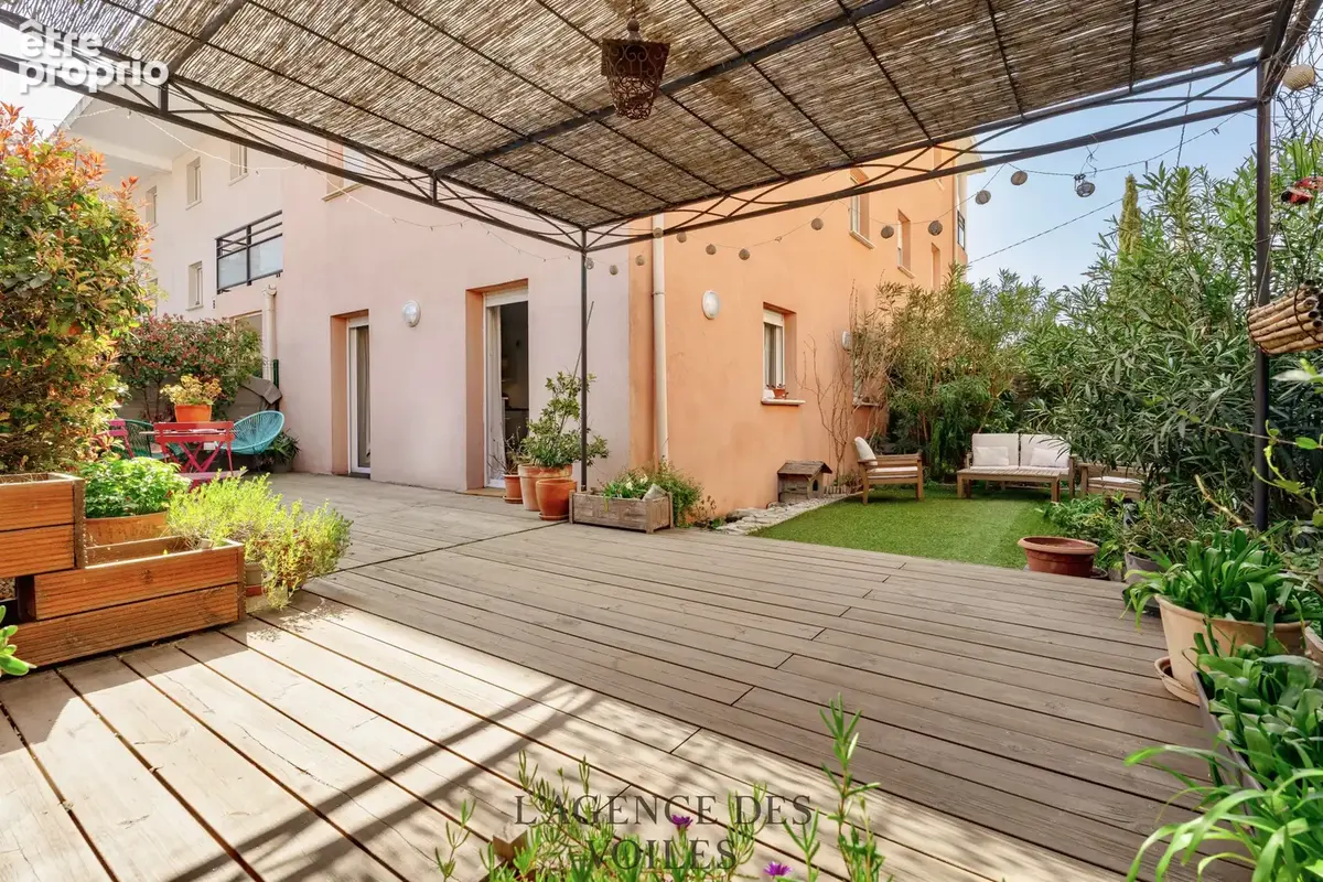 Rez de jardin T2 avec garage - Sanary sur Mer - photo 4
