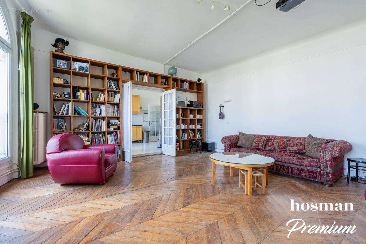 Appartement à PARIS-2E