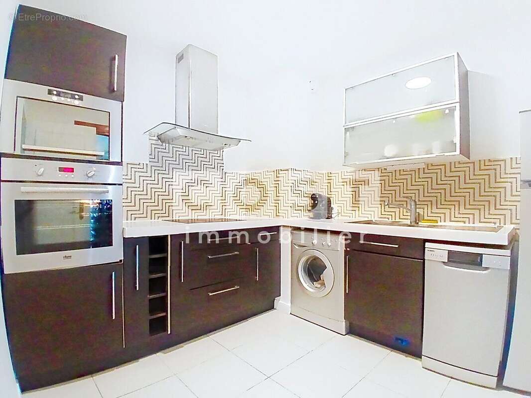 Appartement 85 m² à Courbevoie  - photo 2