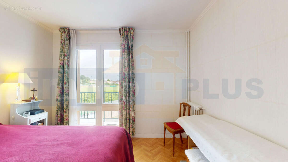 Appartement à BOIS-D'ARCY