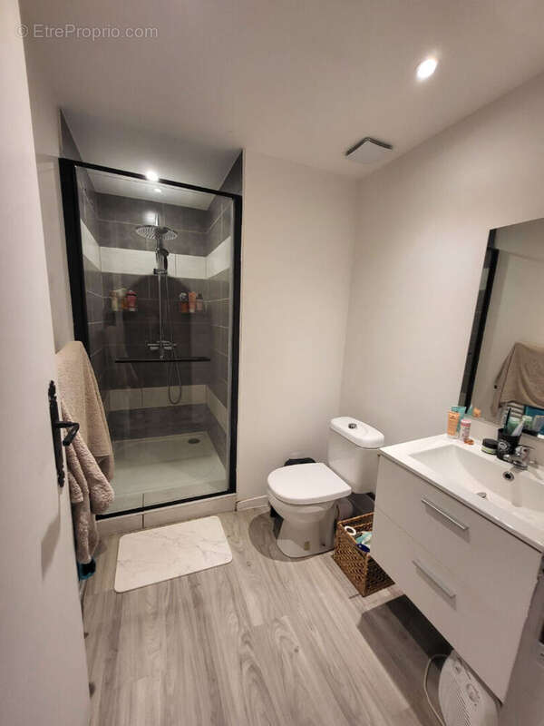 Appartement à FROGES