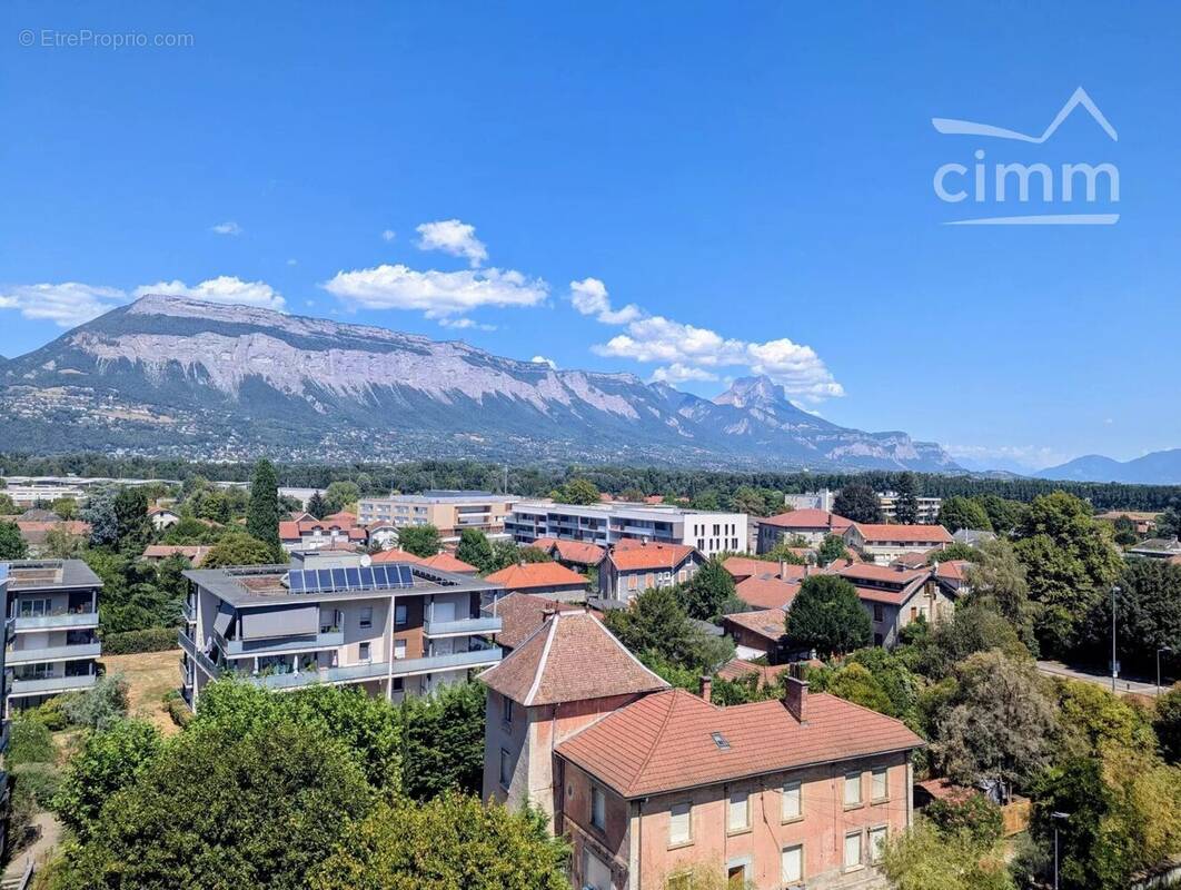 Appartement à GIERES