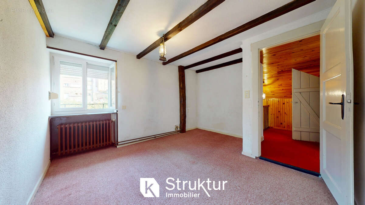 Maison à AUDUN-LE-TICHE