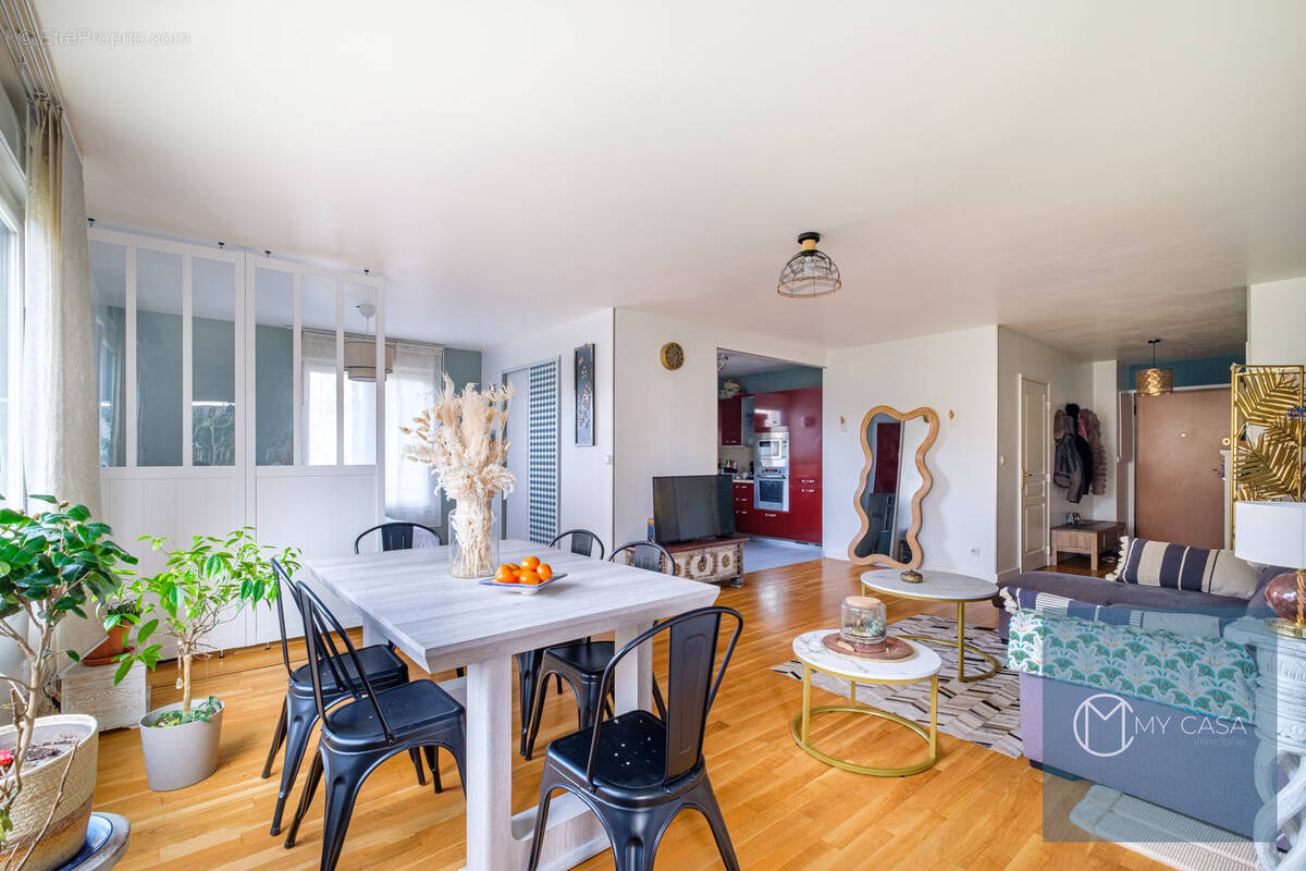 Appartement à TASSIN-LA-DEMI-LUNE