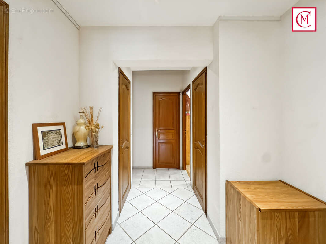 Maison à SAINT-ISMIER