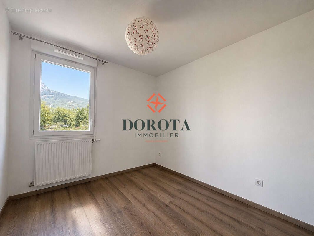Appartement 66 m² à Echirolles  - photo 8