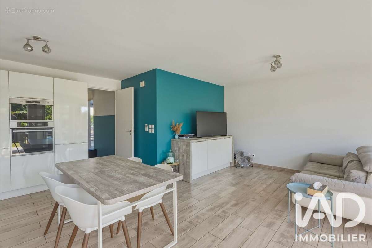Photo 3 - Maison à PREVESSIN-MOENS