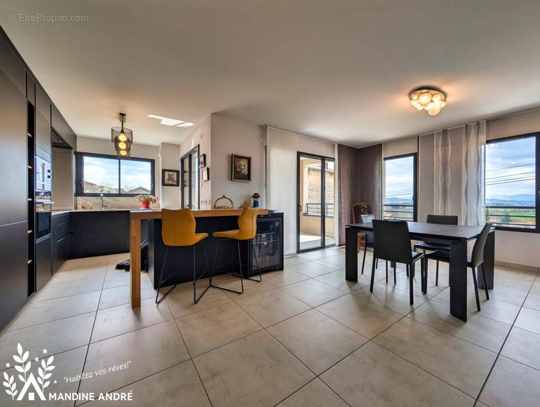 Appartement à DARDILLY