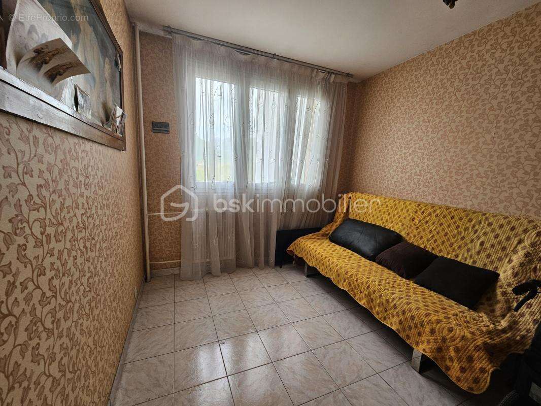 Appartement à FONTAINE