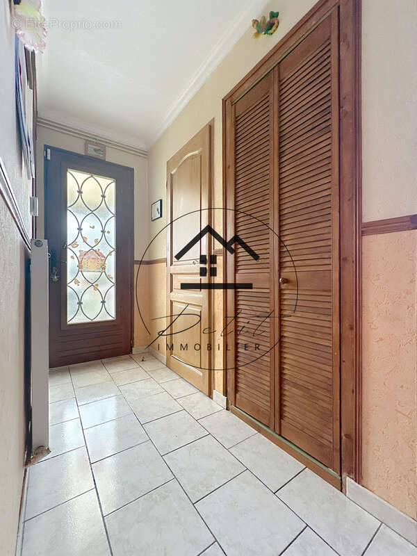 Maison à MONTATAIRE
