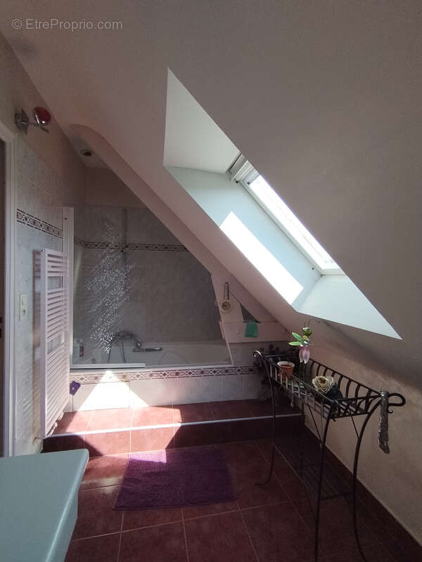 Maison à LECOUSSE
