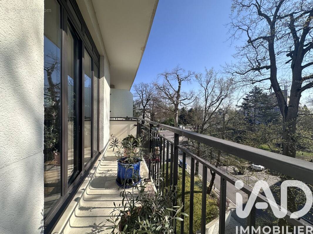 Photo 1 - Appartement à VERSAILLES