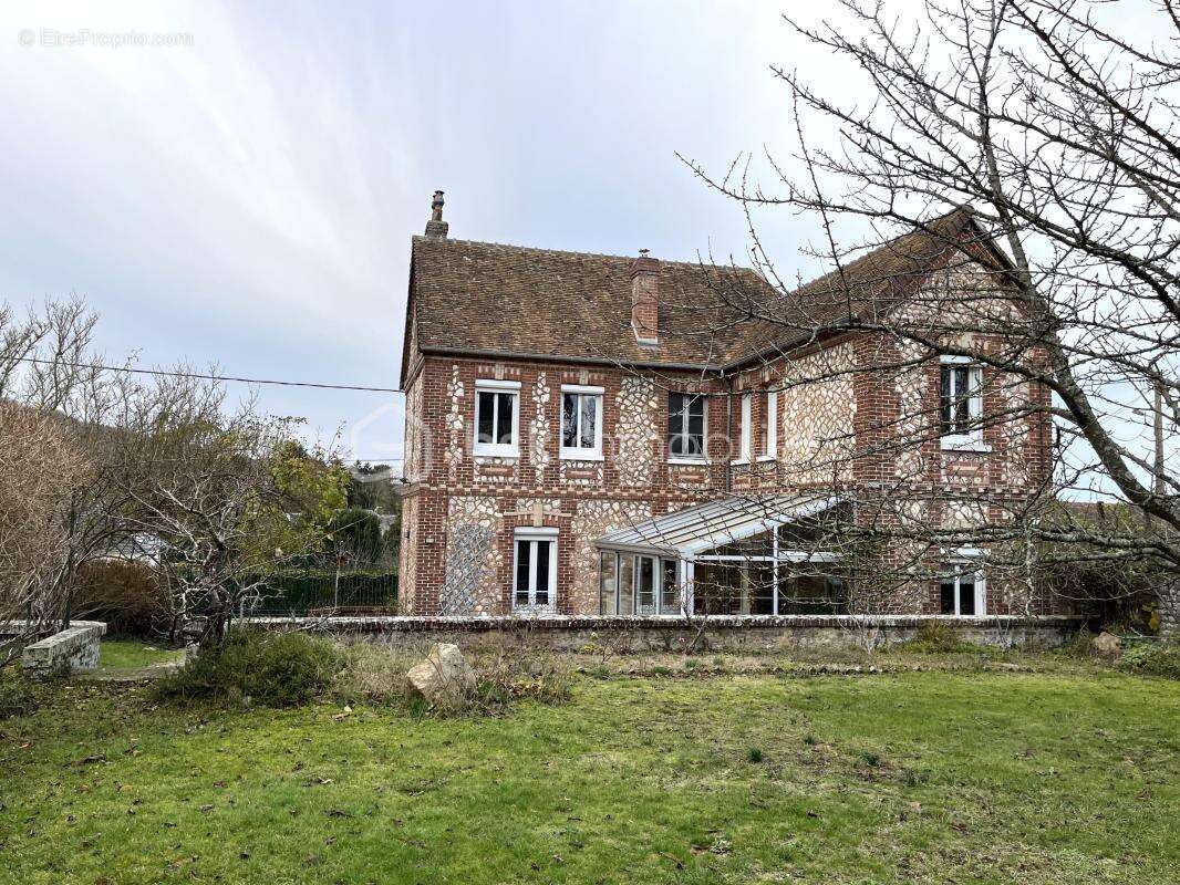 Maison à SAINT-PIERRE-LES-ELBEUF