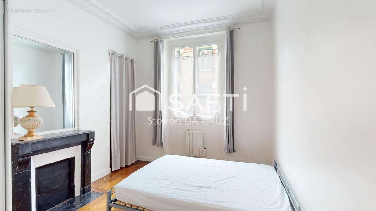 Photo 3 - Appartement à COURBEVOIE