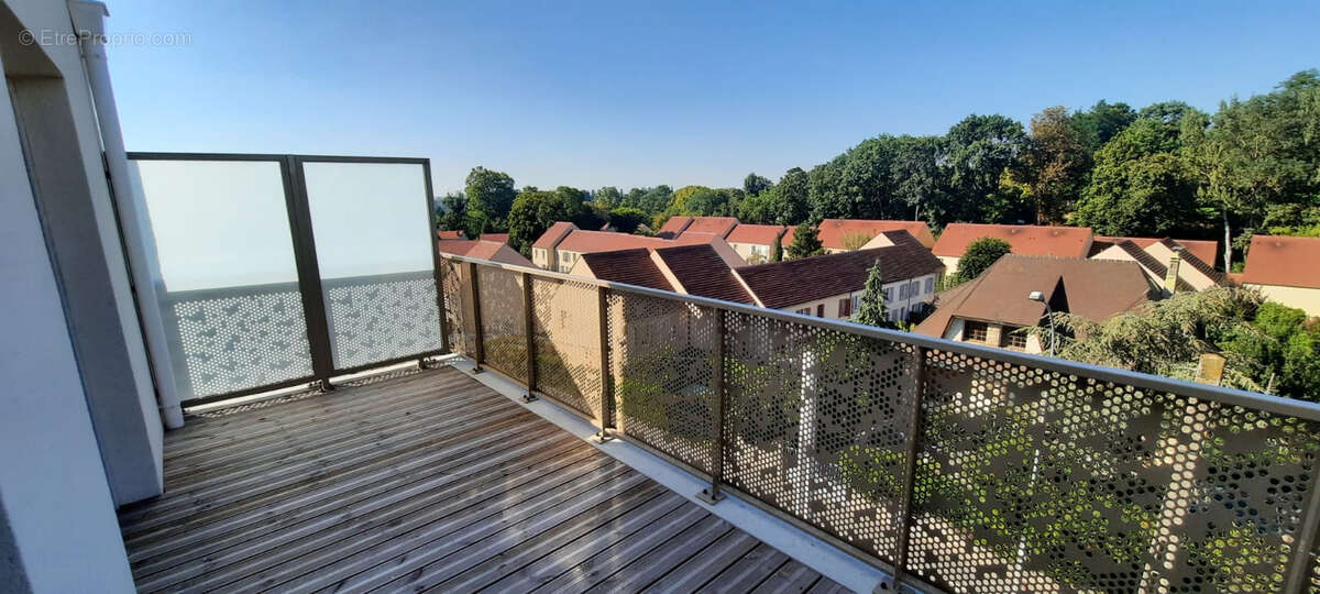 Appartement T4 de 77.43m² - Sucy-en-Brie - photo 2