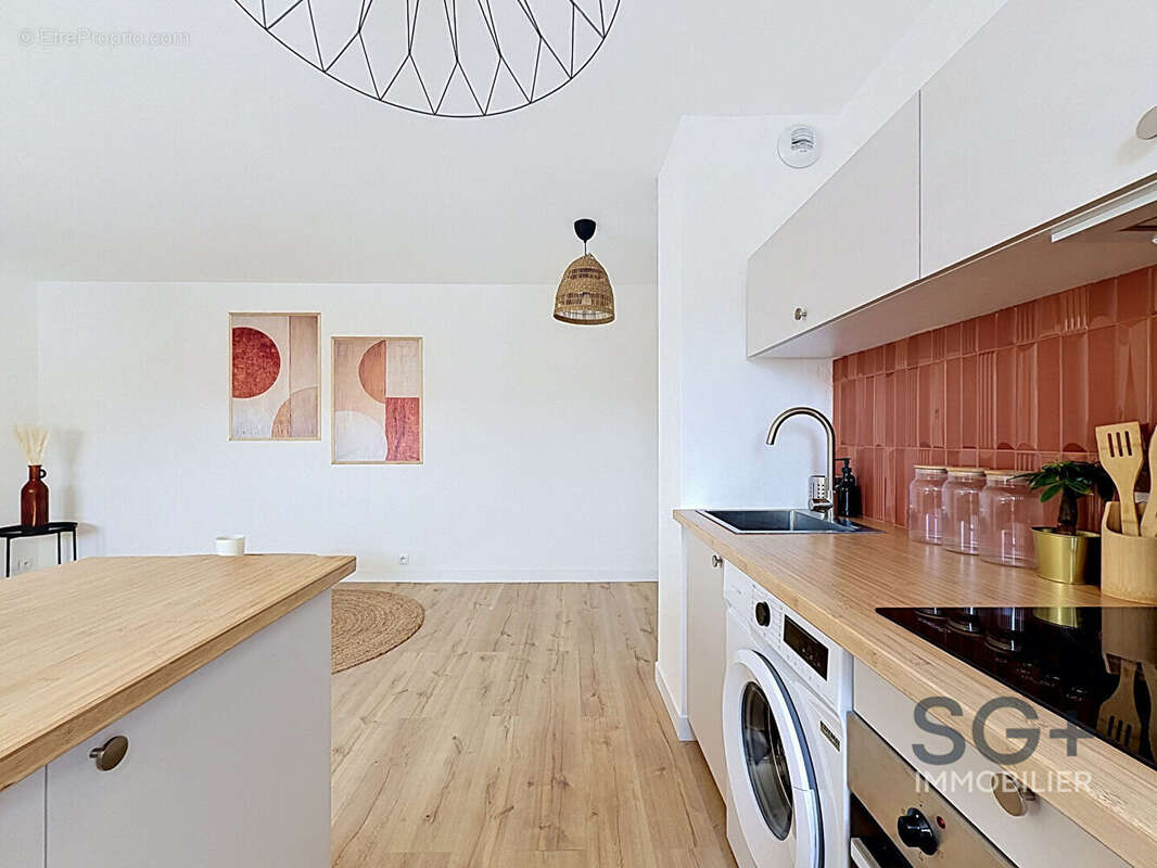 Appartement à MARSEILLE-8E