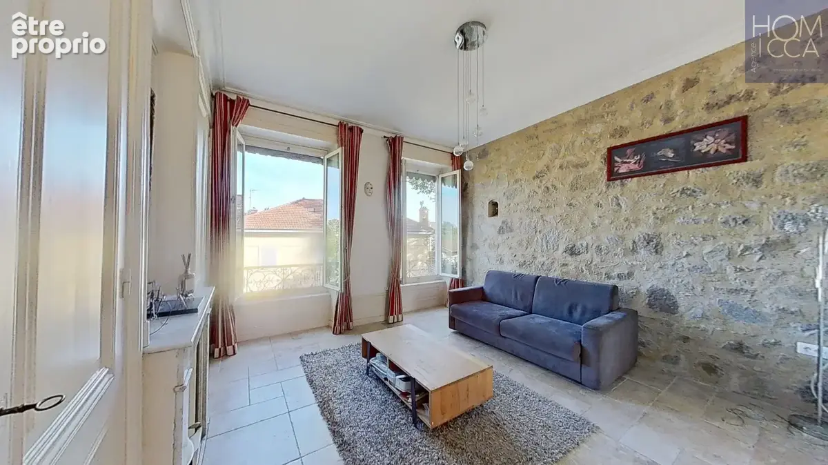 Tassin horloge - appartement t3 traversant n/o - s/e de 70,05 m2 avec une cave de 14m2 - photo 2
