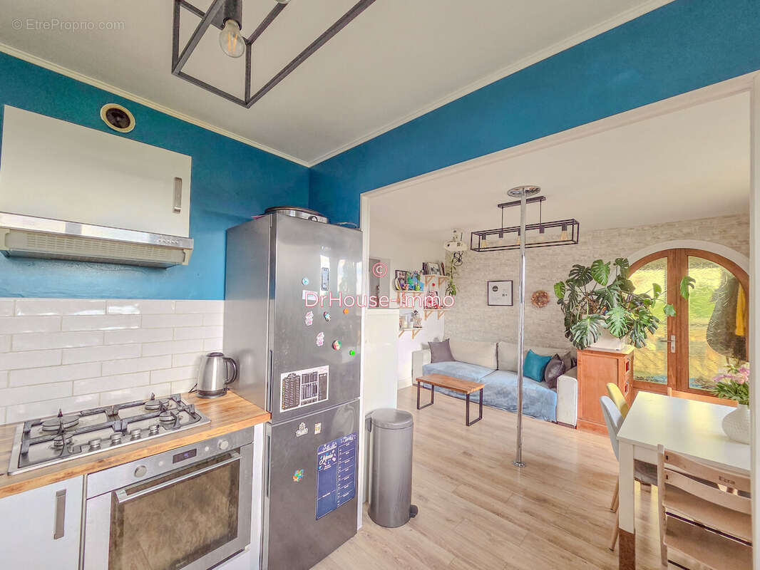 Appartement à SAINT-CYR-SUR-LOIRE