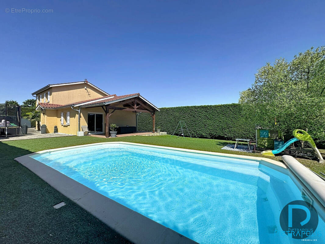 Maison à VONNAS