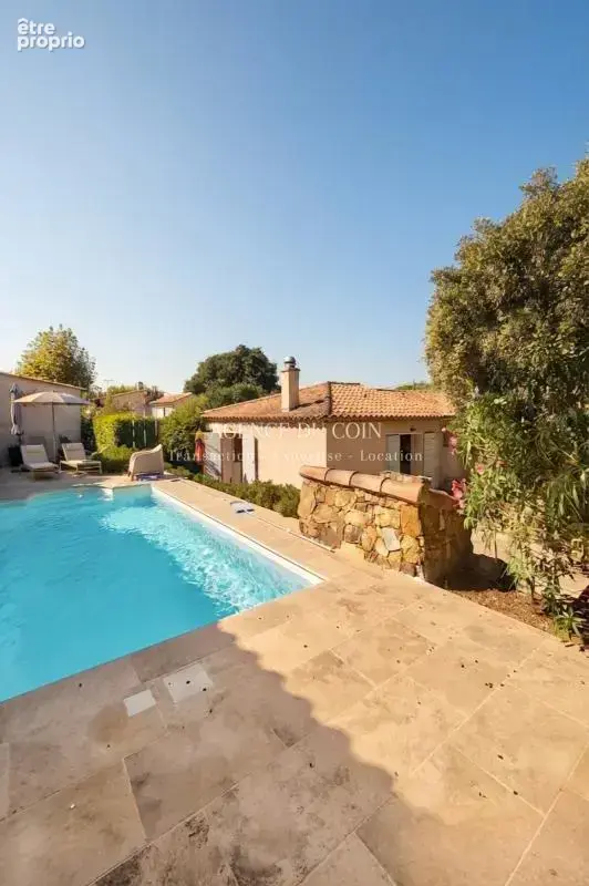 Six-Fours-les-Plages – Villa de charme avec piscine et dépen - photo 11