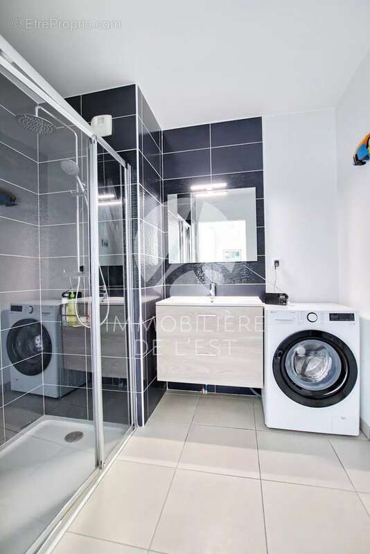 Appartement à VENISSIEUX