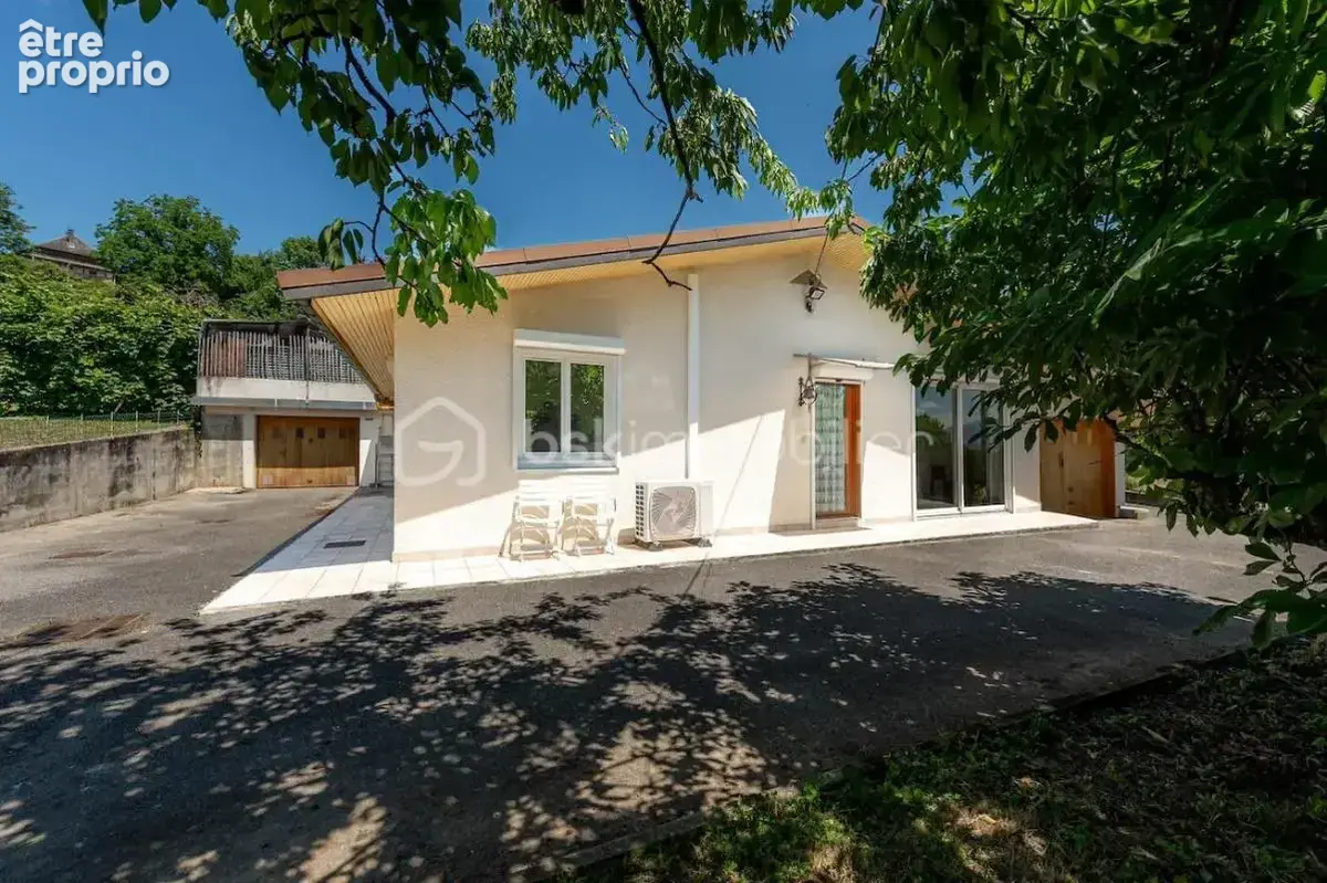 Maison individuelle de plain-pied / Terrain plat et arboré - photo 3