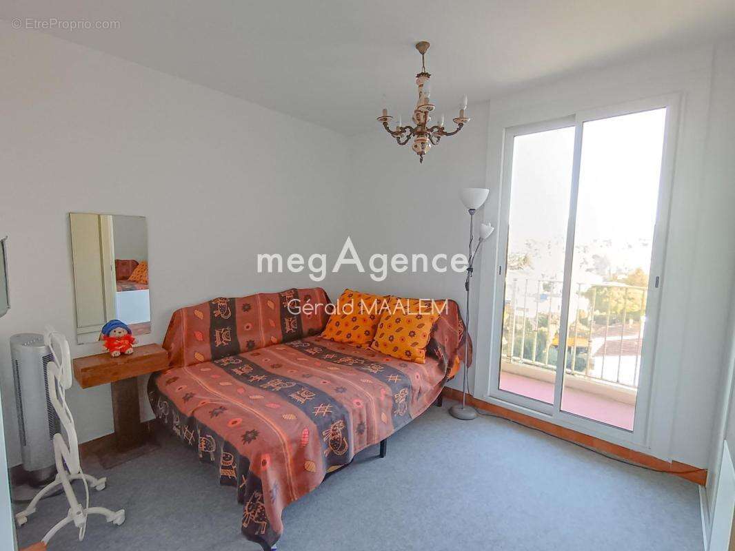 Appartement à SAINT-RAPHAEL